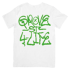 Camiseta branca escrito "Grove Street 4 Life", referência à gangue de Carl Johson, protagonista do GTA San Andreas